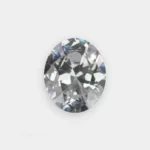 Circonita oval blanca