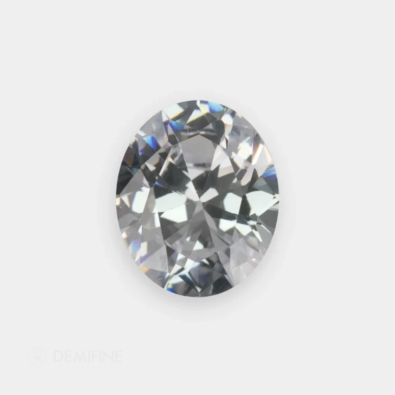 Circonita oval blanca