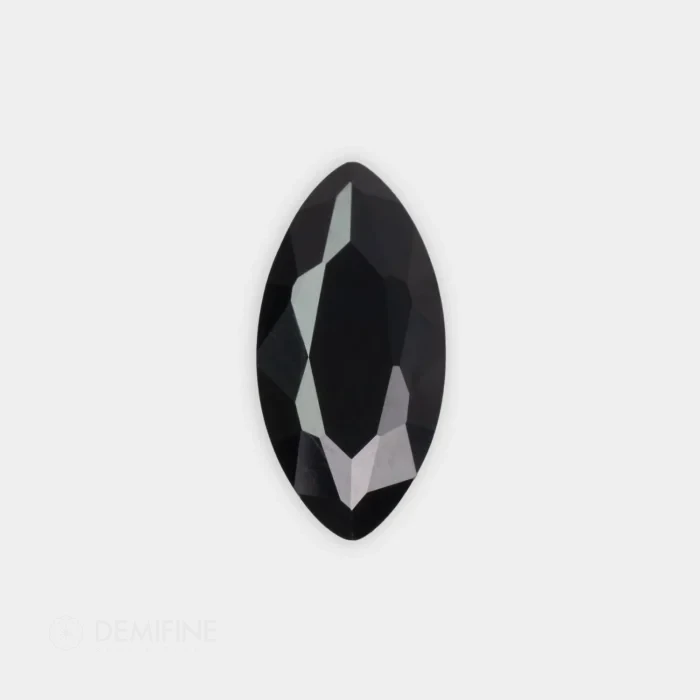 circonita talla marquise color negro