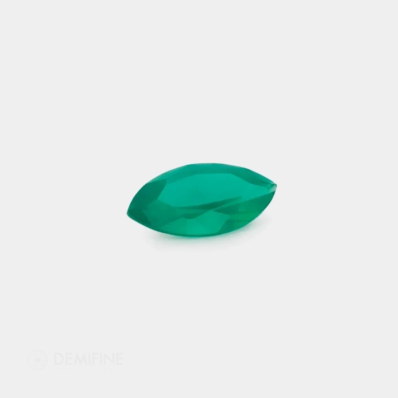 agata verde natural facetada forma marquise lateral